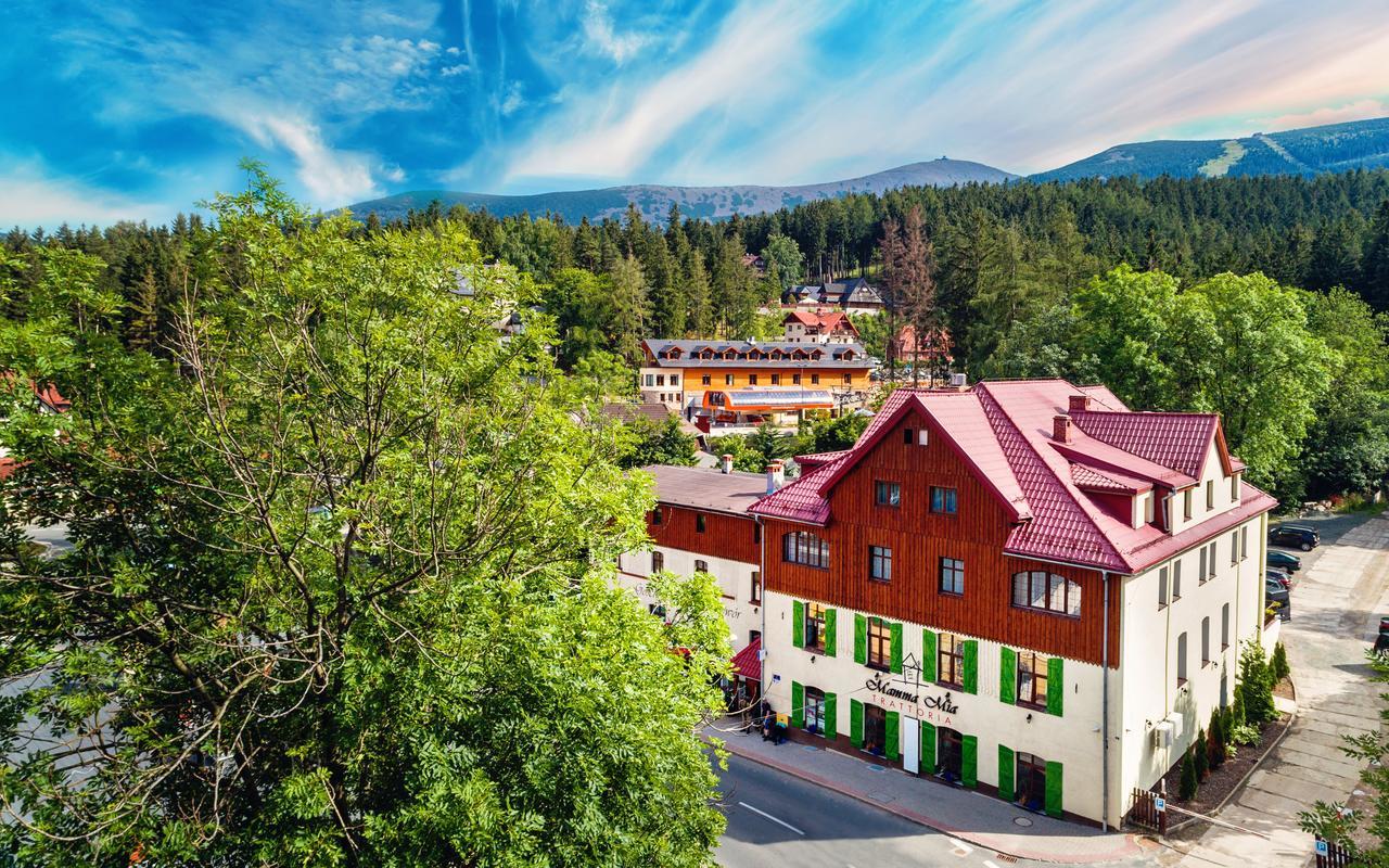 Leśny Dwór Acomodação com café da manhã Karpacz Exterior foto